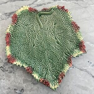 Vintage Bordallo Pinheiro grape leaf plate
